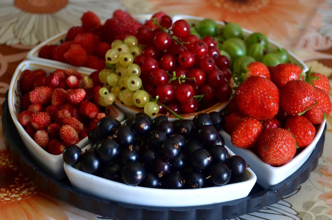 φρούτα και μούρα για ισχύ